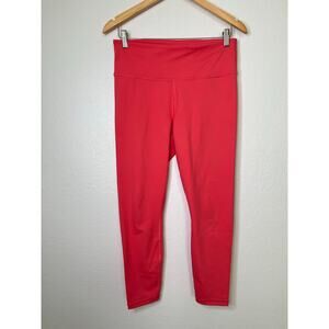 Athleta Elation 7/8th Athletic Tight in Pink Size Medium